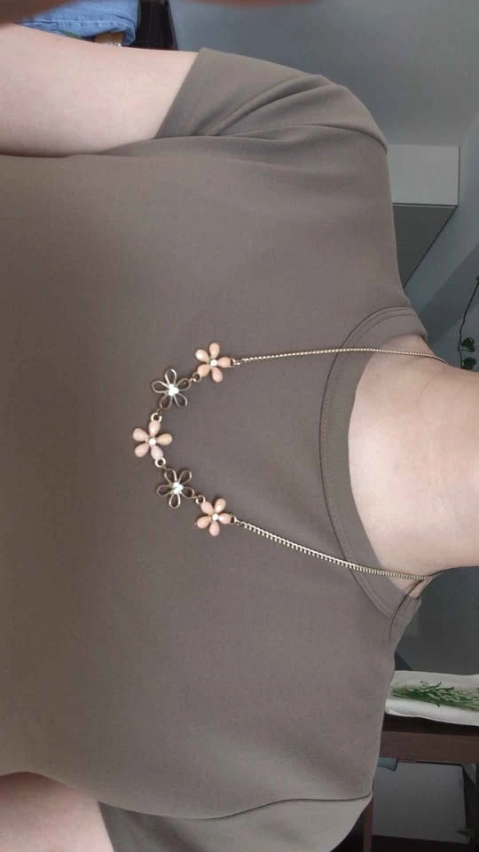 Cute statement necklace - photo 3