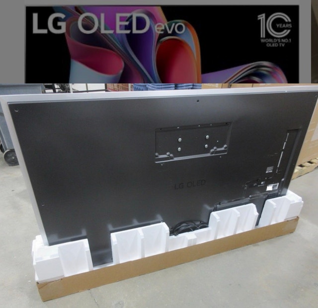 LG 83-inch OLED Evo TV - photo 2