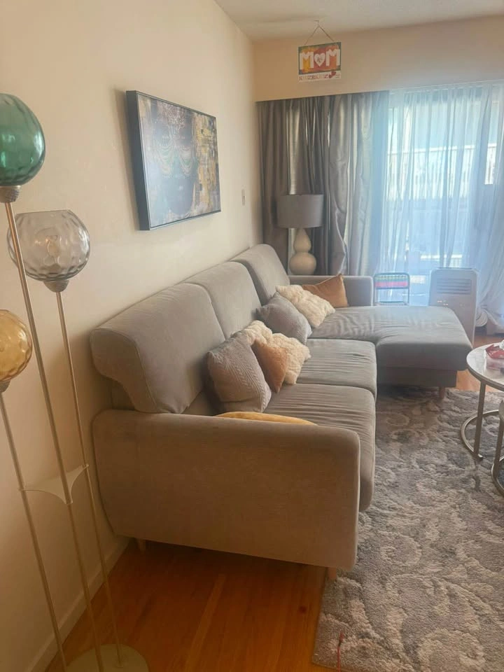 L-Shaped Sofa - photo 4