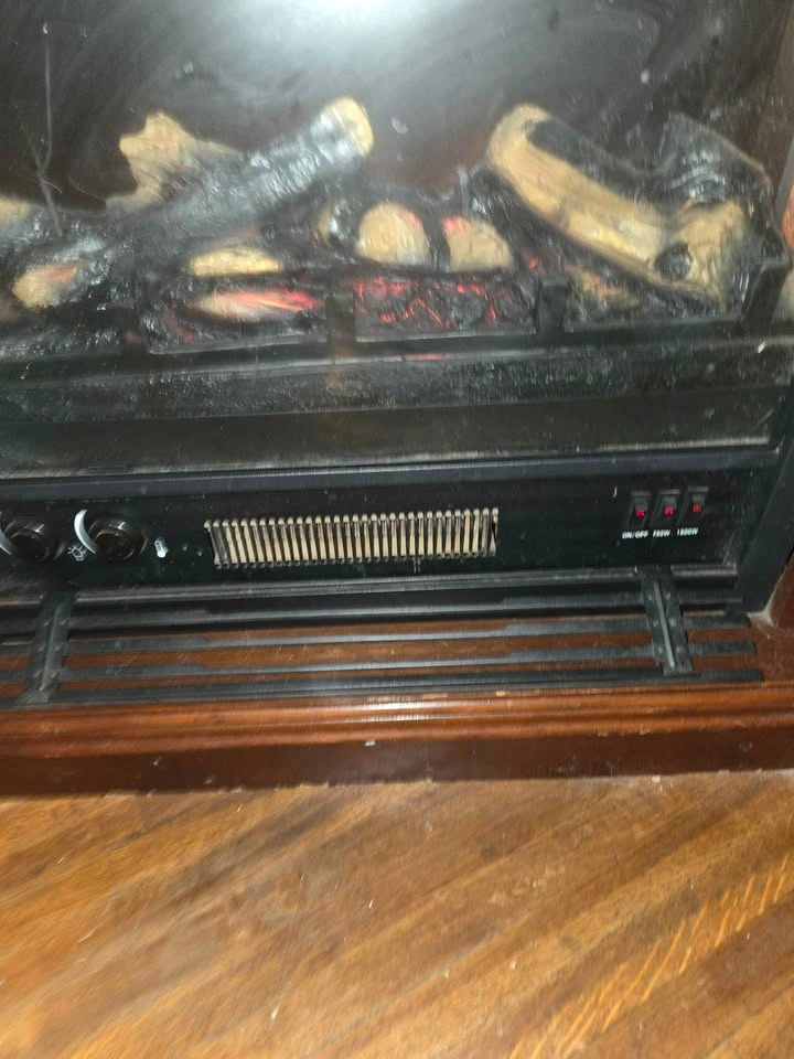 Electric Fireplace - photo 3