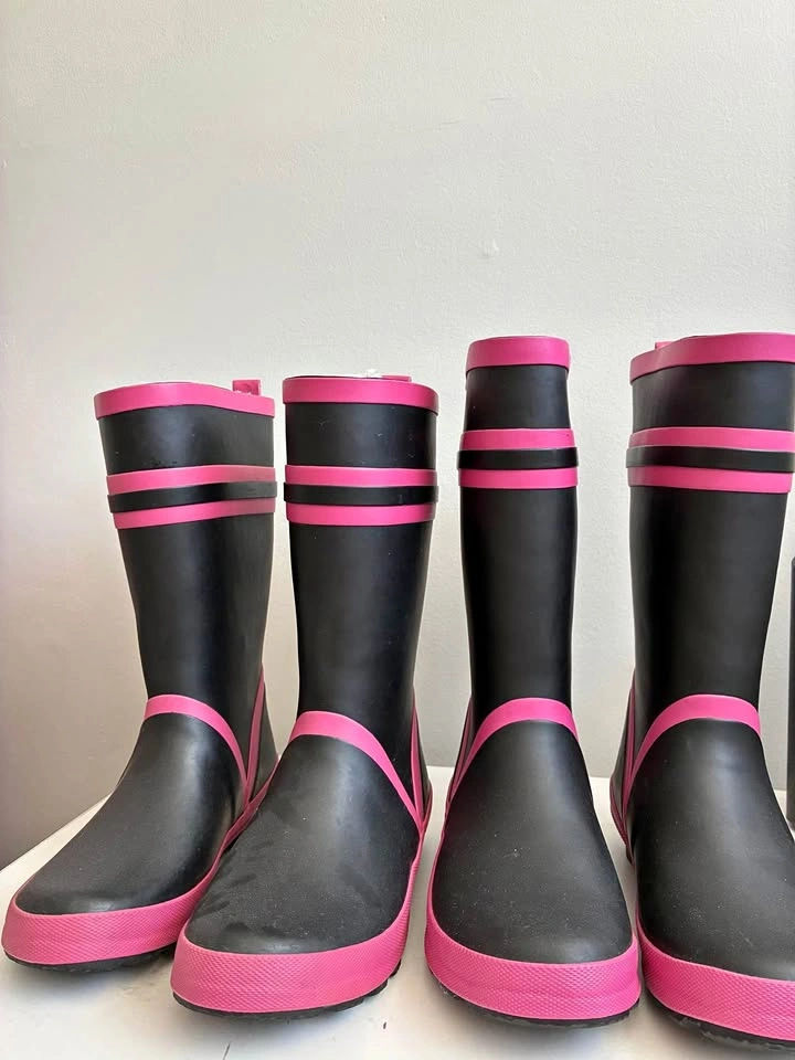 Girls rain boots