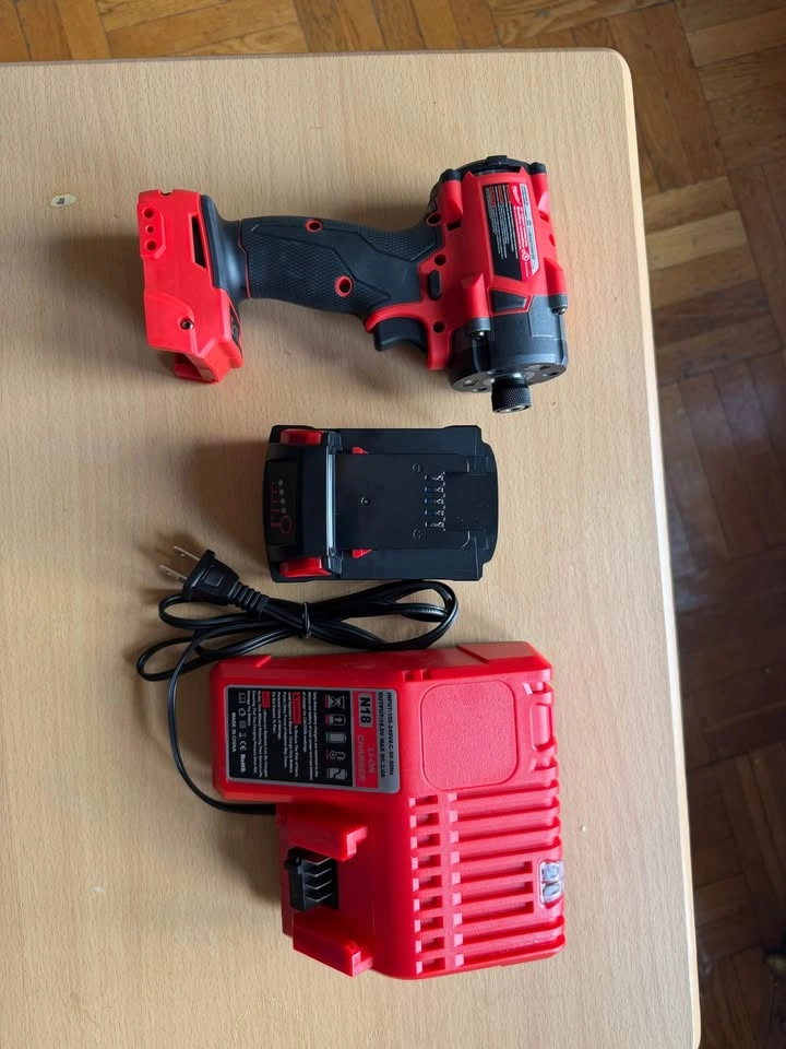 Milwaukee M18 FUEL Impact Driver Kit with XC6.0 Battery - photo 2