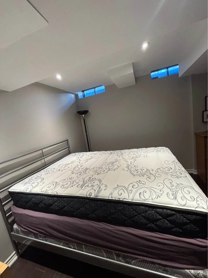 Sealy Corey CF 9" Twin Mattress - photo 2