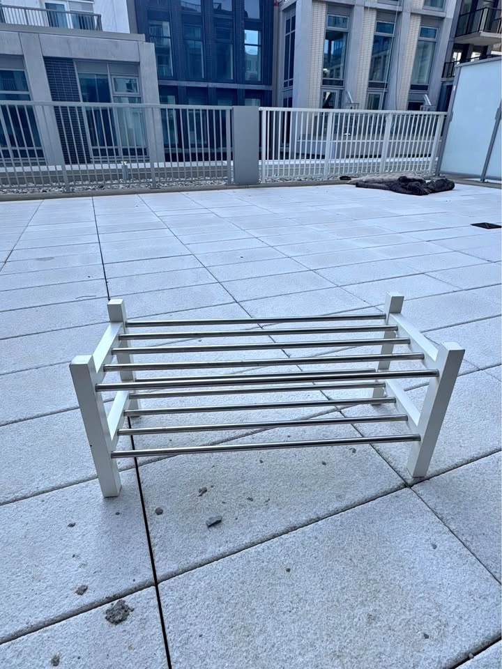 Shoe rack 2 tiers