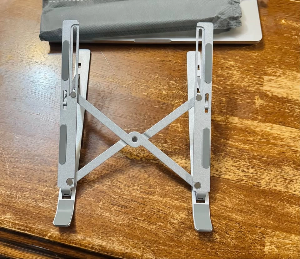 NEW Metal Folding Adjustable Laptop Stand Riser - photo 3