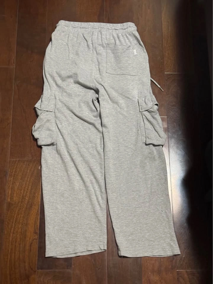 London Grey Baggy Cargo Sweatpants - Mens L - photo 3