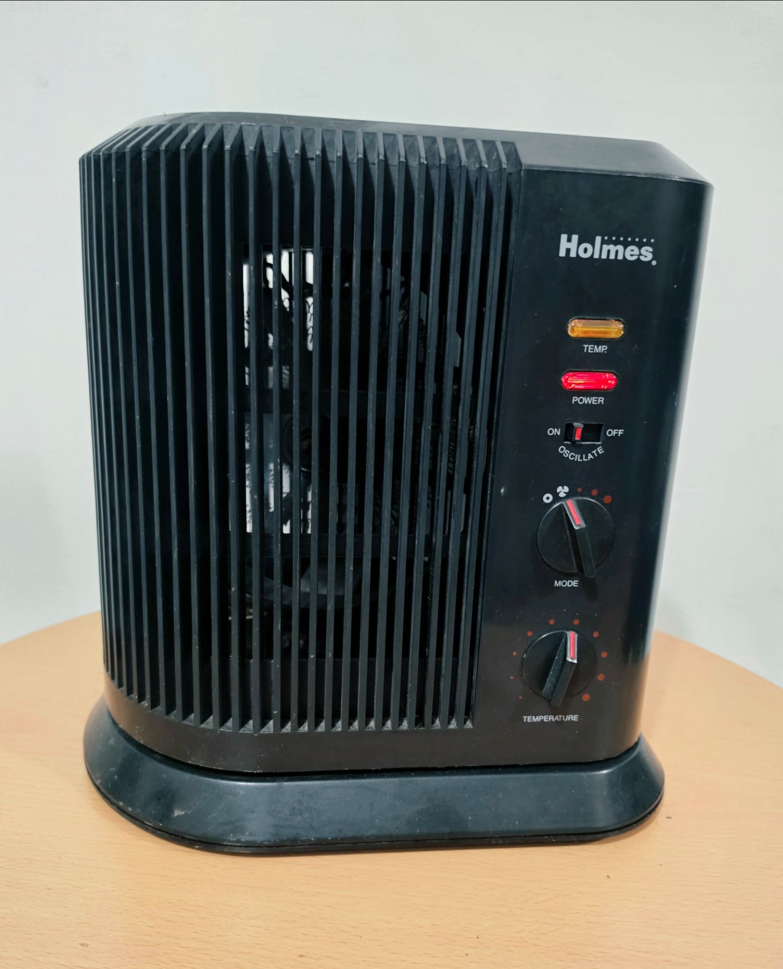 Holmes Thermal Curve Oscillating Heater & Fan For Parts