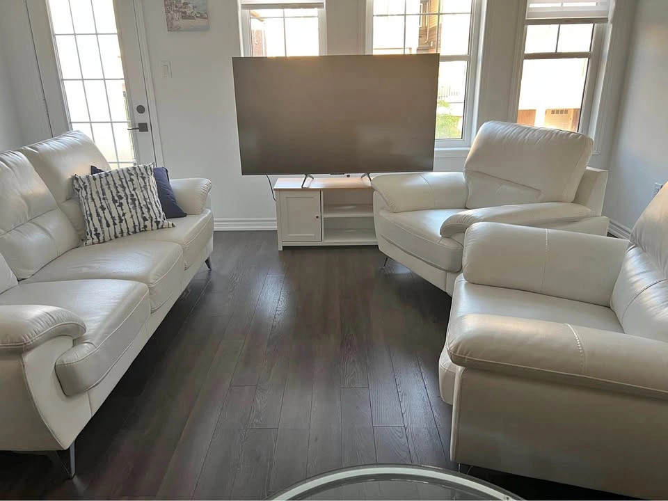 Modern Pearl Faux Leather Sofa & 2 Armchairs set