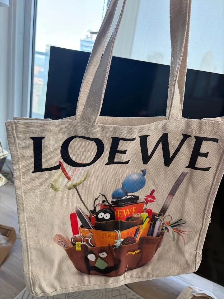 🎨 Loewe “Crafted World” Limited Edition Canvas Tote Bag 🛍️ - photo 5