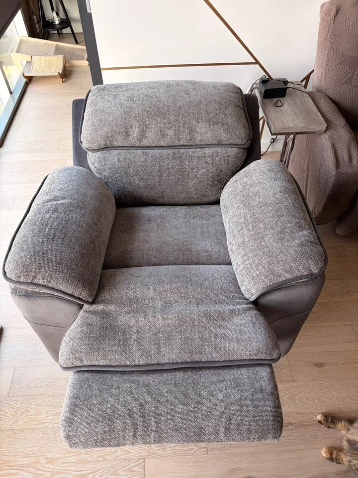 Grey Fabric Power Recliner Chair - photo 2