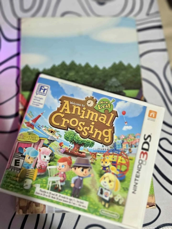 Animal Crossing New Leaf Bundle (Game + Guide)