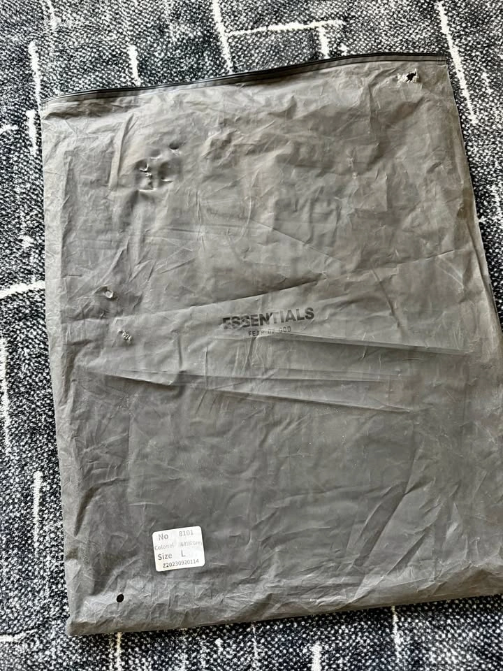Essentials bag