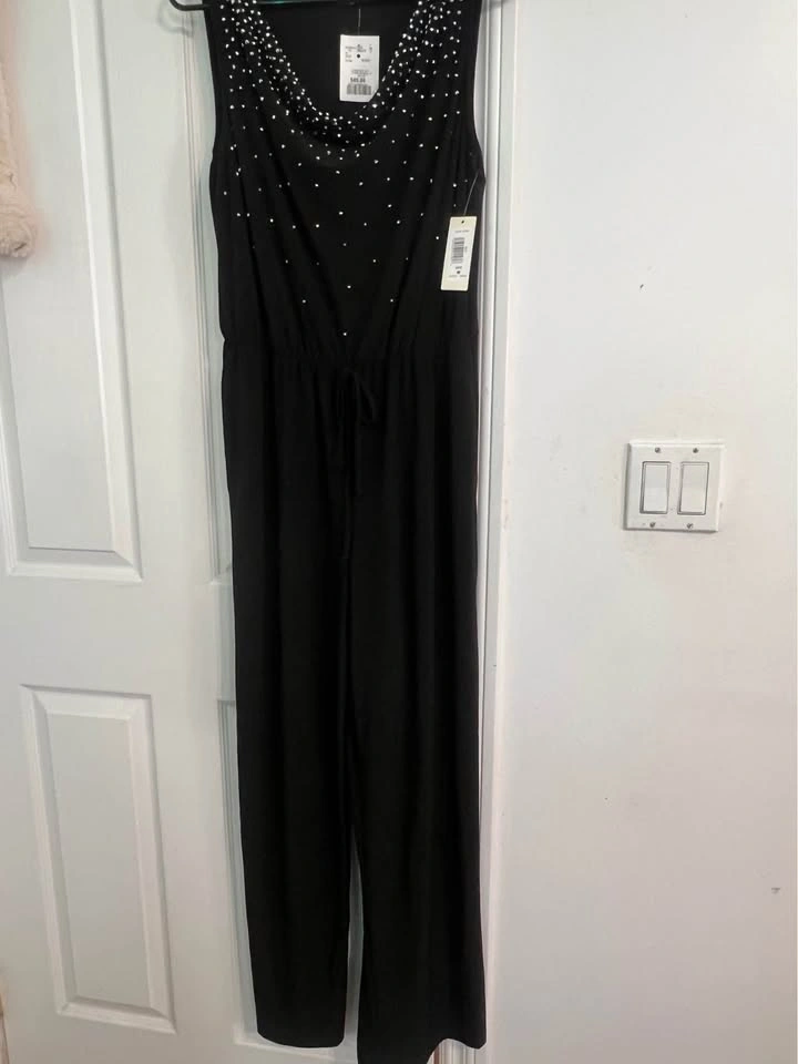 Brand new jump suit - photo 2