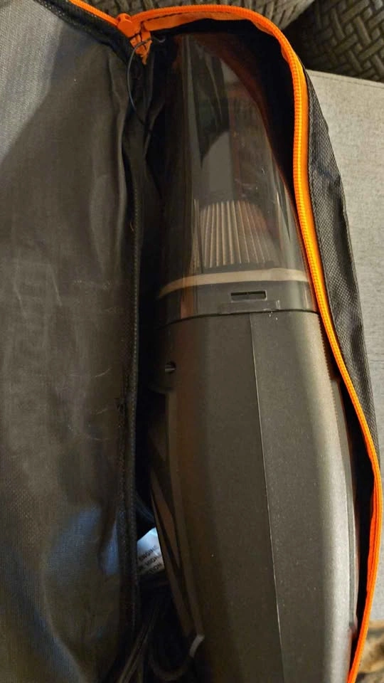 Car vacuum - photo 2