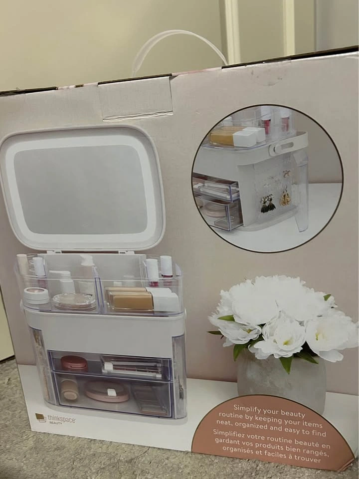 New - Makeup Organizer - photo 3