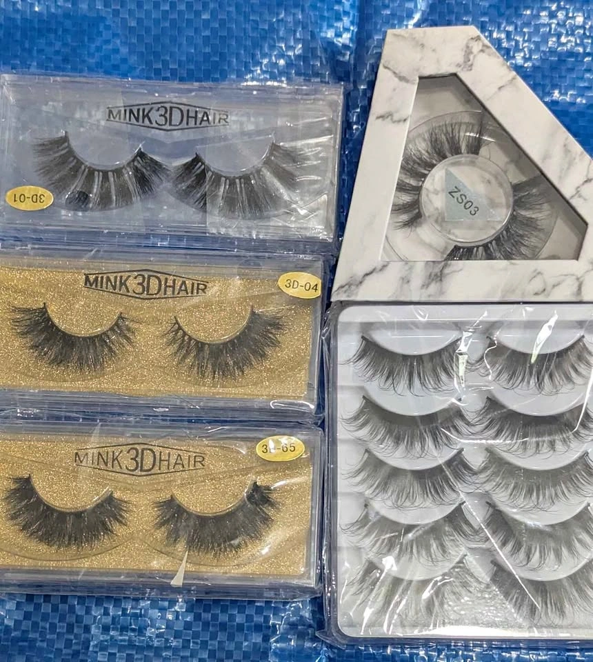 Lot of False Eyelashes