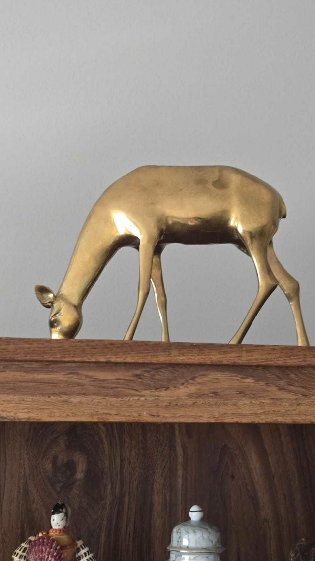 Rare Statement Pair: Large Vintage Solid Brass Deer - photo 3