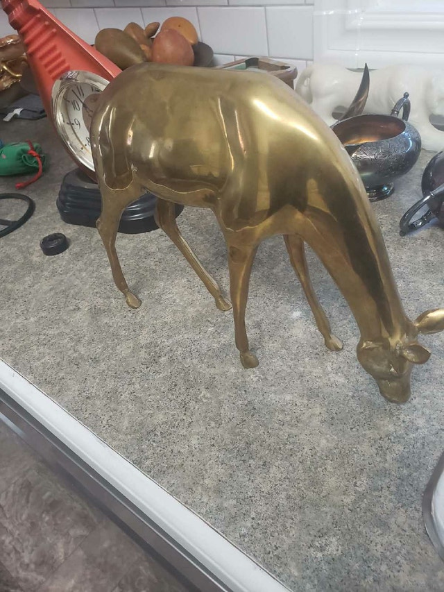 Rare Statement Pair: Large Vintage Solid Brass Deer - photo 5