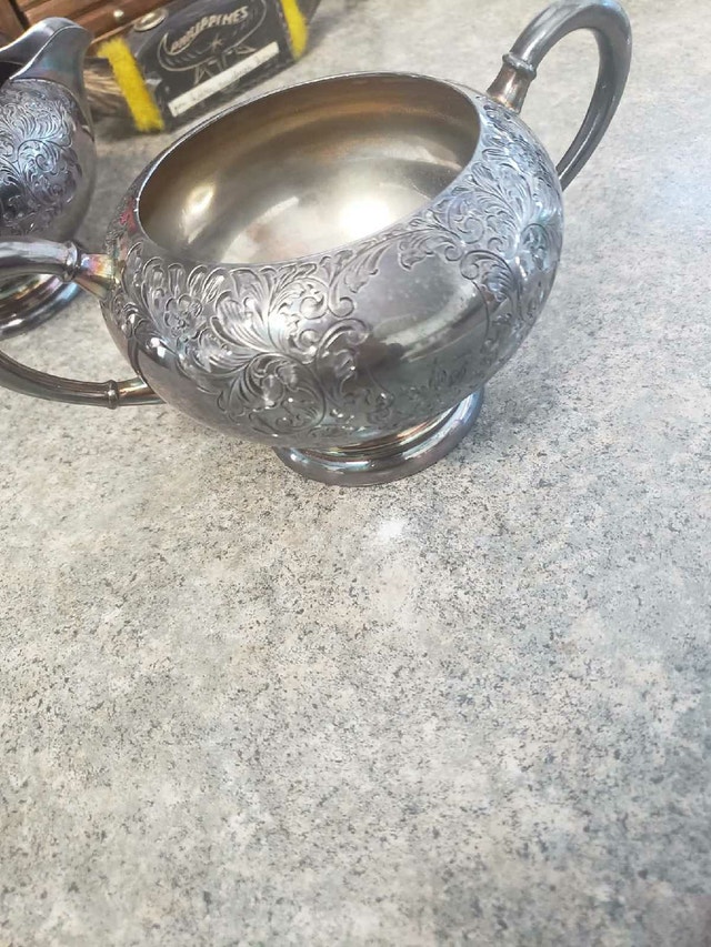 Vintage Victorian Plate Electroplated Tea Set - Creamer & Sugar - photo 3