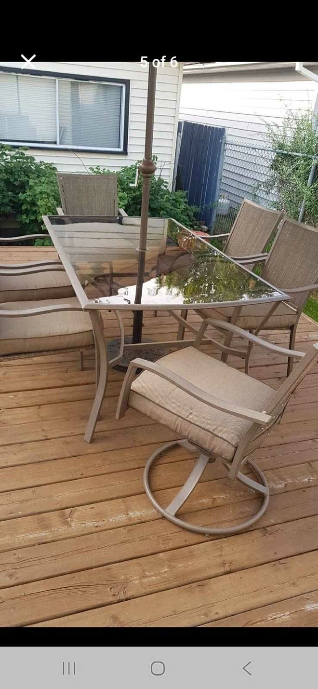 Patio Set with Six chairs, Glass Tabletop & Umbrella