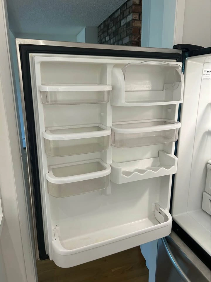 Refrigerator Kitchenaid Kbls19ktss01 With Ice Maker - photo 2