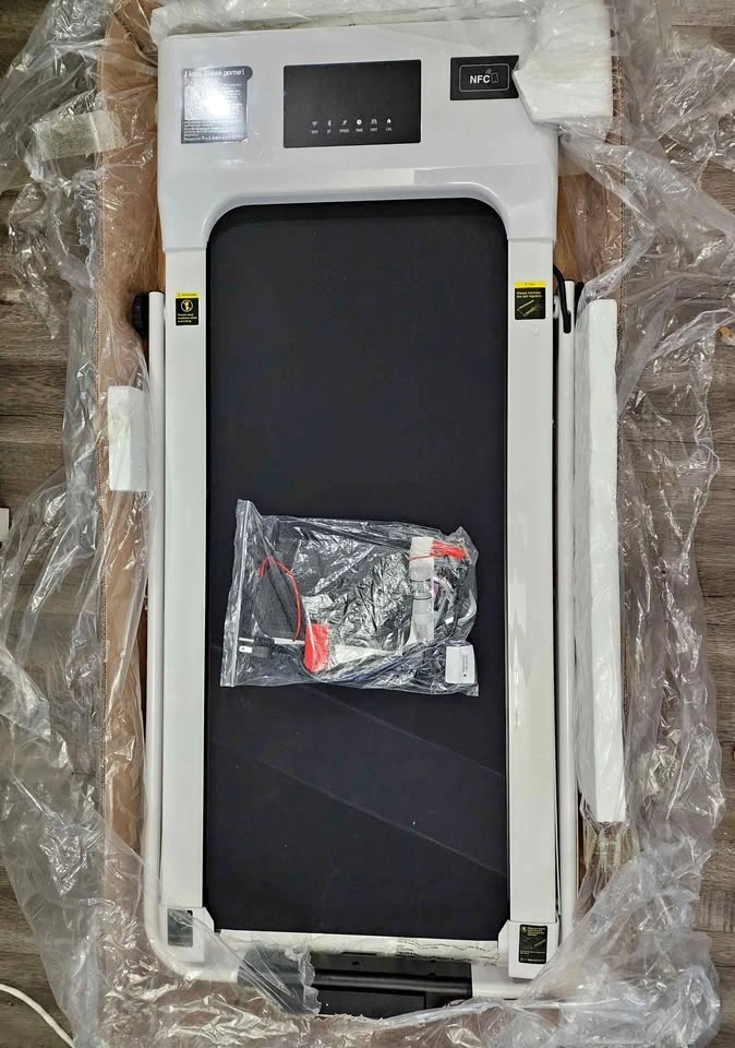 DeerRun Walking Pad Treadmill Brand New