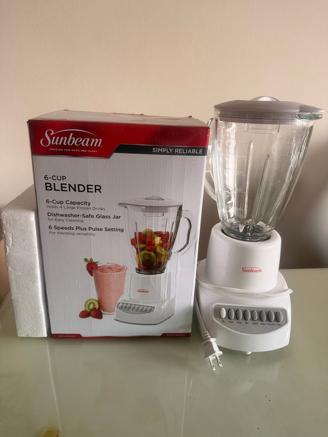 Sunbeam 6-Cup Blender – For Parts or Repair - photo 2