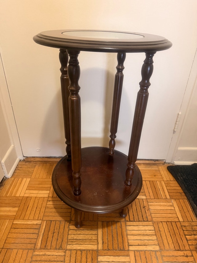 Round Wood Side Table with Glass Inlay - photo 4