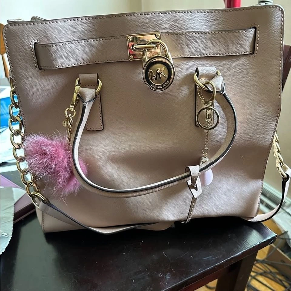 Michael Kors Hamilton Traveler Large Pale Pink Ballet Tote - photo 2
