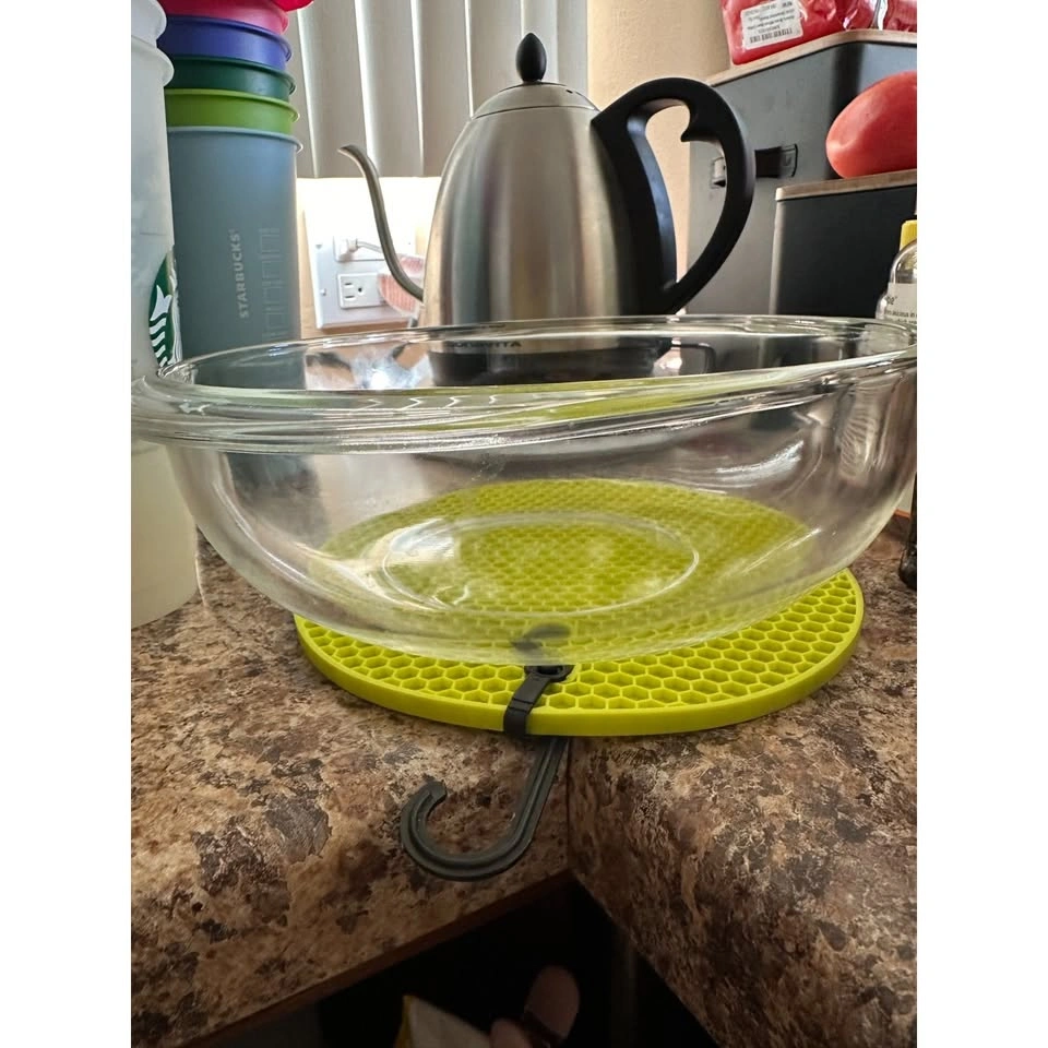 Set of Vintage PYREX Bowls - 3 bowls included - photo 4