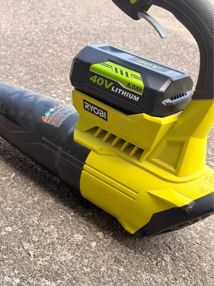 Ryobi 40V Leaf Blower - photo 2