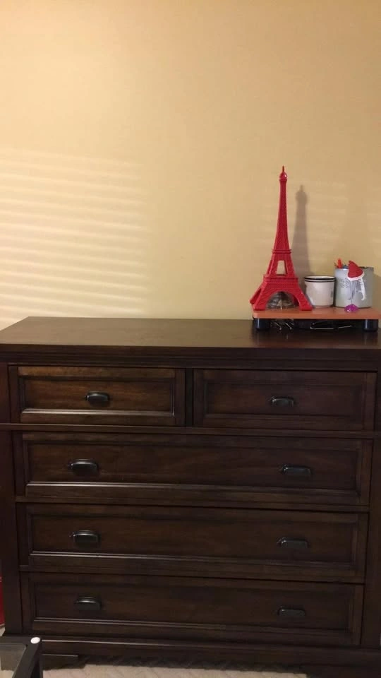 Elegant Dresser and Two Night Stands - photo 2
