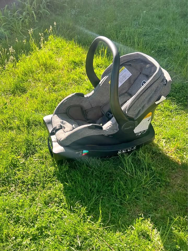 Evenflo Omni Plus Travel System