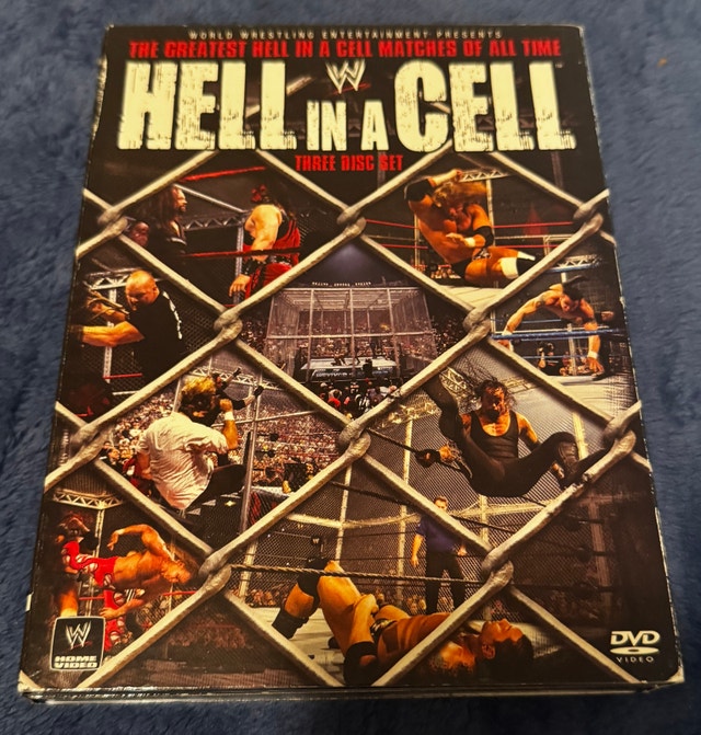 WWE Greatest Hell In A Cell Matches of All Time (3-DVD Set)