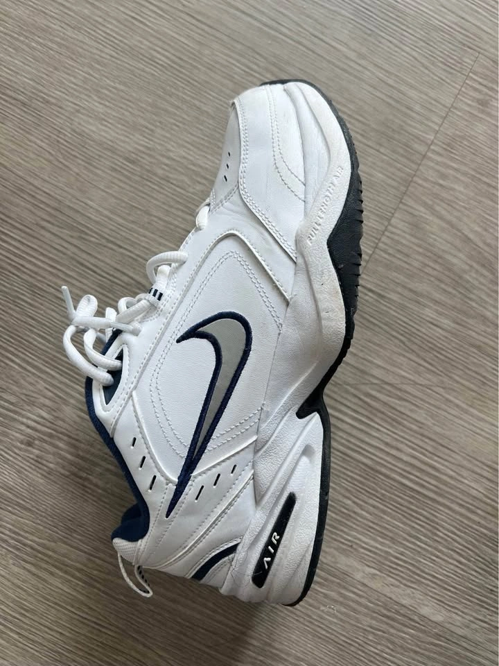 Nike Men's Air Monarch IV Training Shoe - photo 2