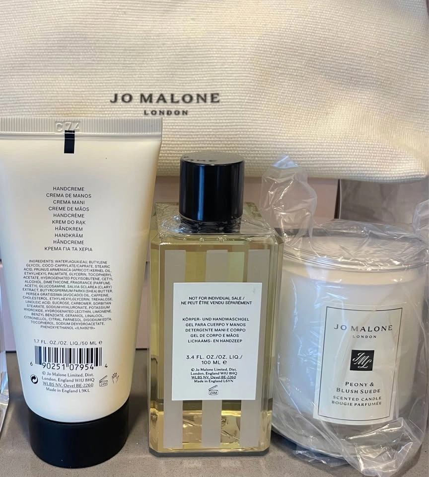 Jo Malone Gift Set: Candle, Hand Cream, Body Wash & Bag - photo 3