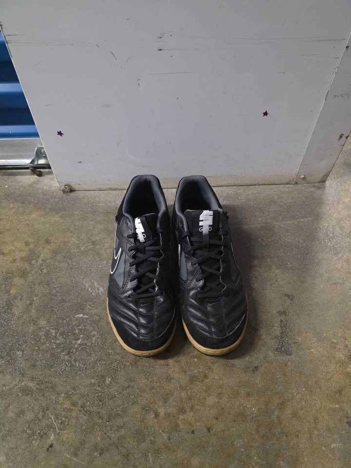 Men's Nike Gato 11.5 - photo 4