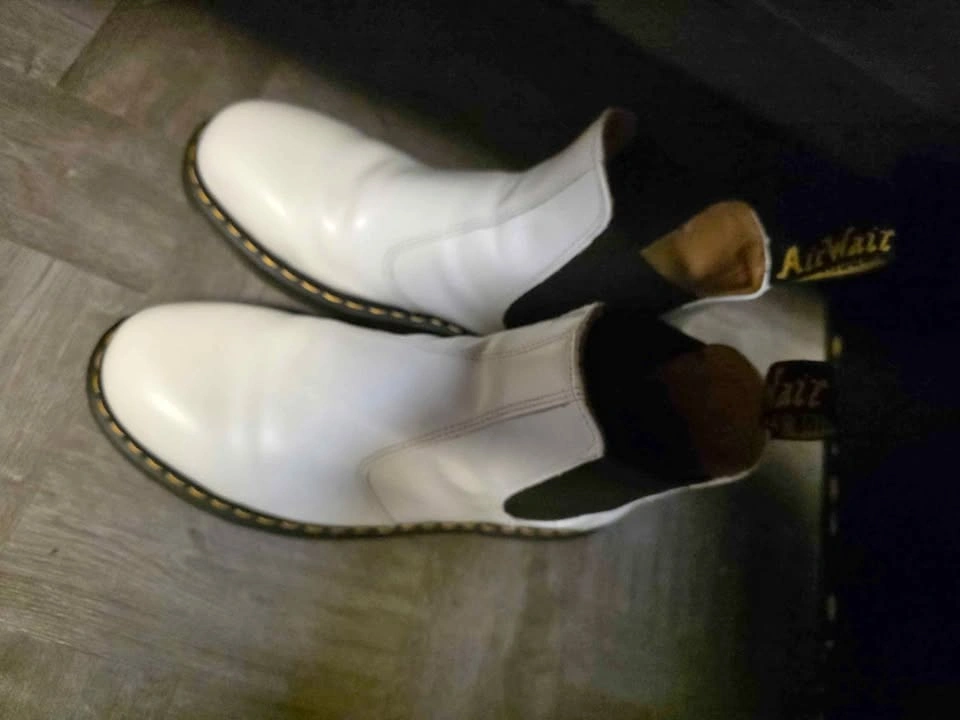 Men's White Doc Martin's Boots 10.5