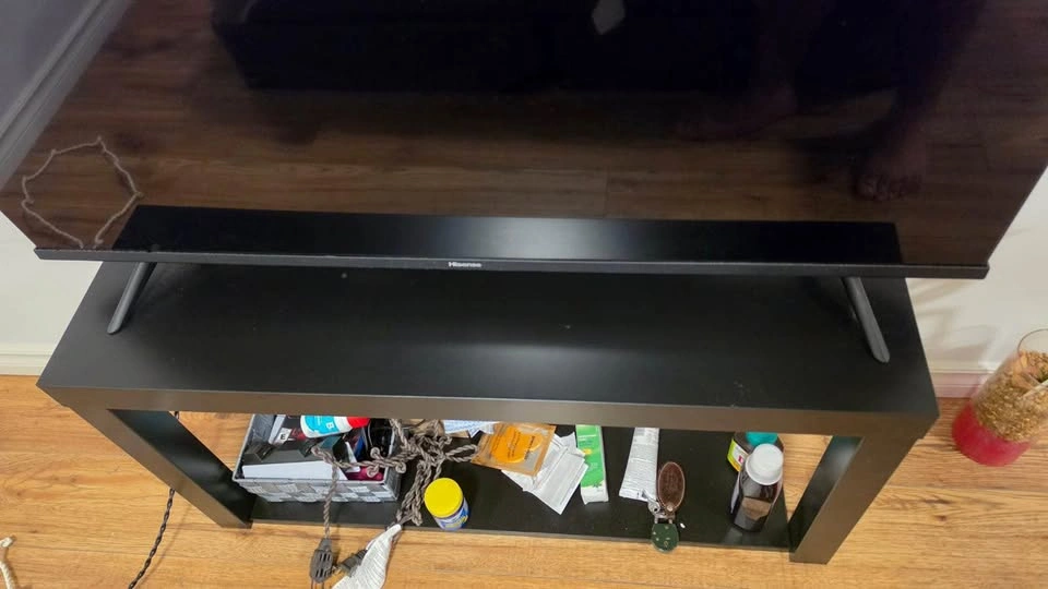 Ikea TV table - photo 3