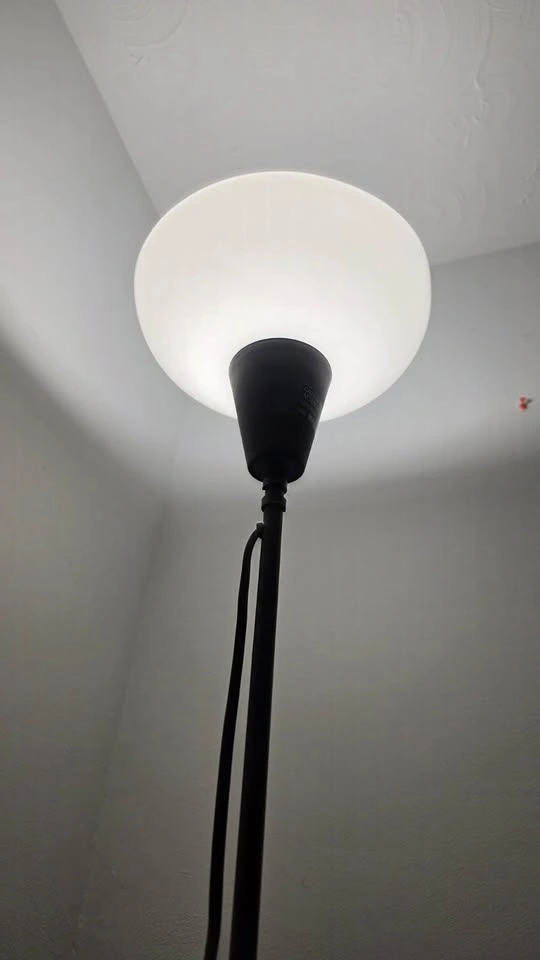 IKEA FLOOR LAMP - photo 2