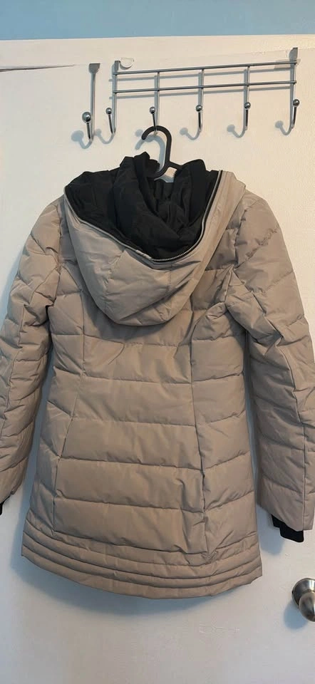 Ookpik Women’s Winter Puffer Jacket – Size xs - photo 2