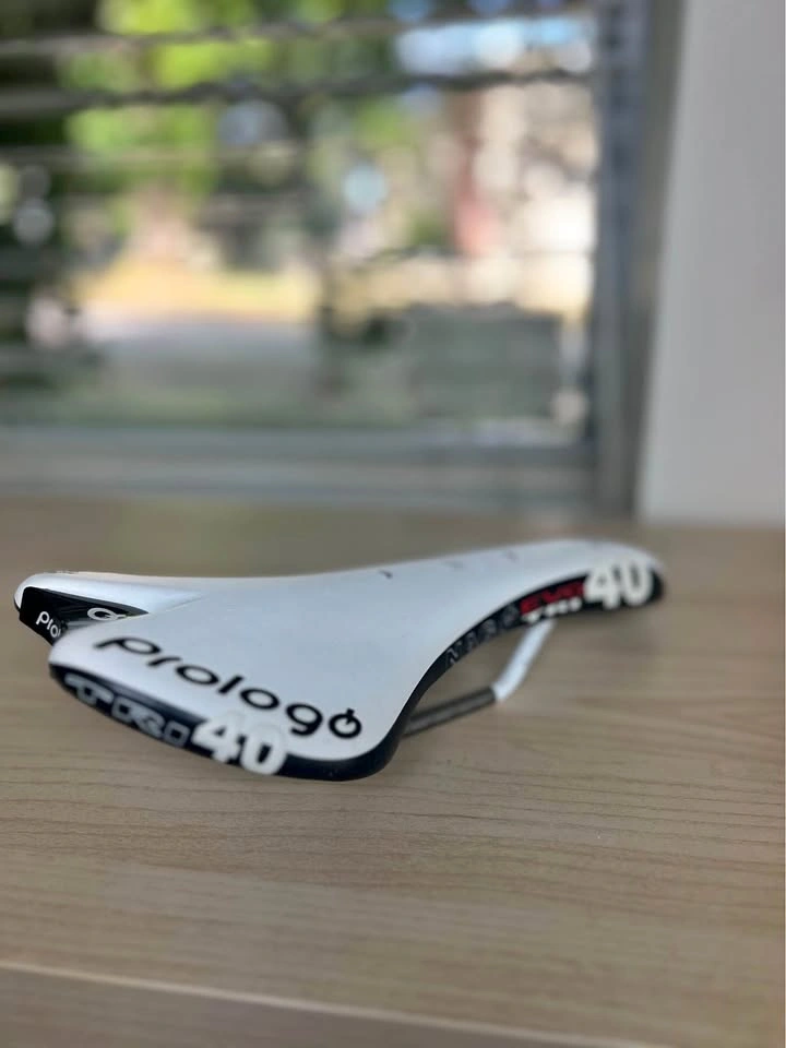 Prologo Nago Evo Tri 40 Bicycle Saddle Titanium Rails