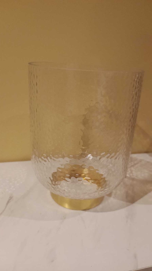 Decorative Items - photo 2