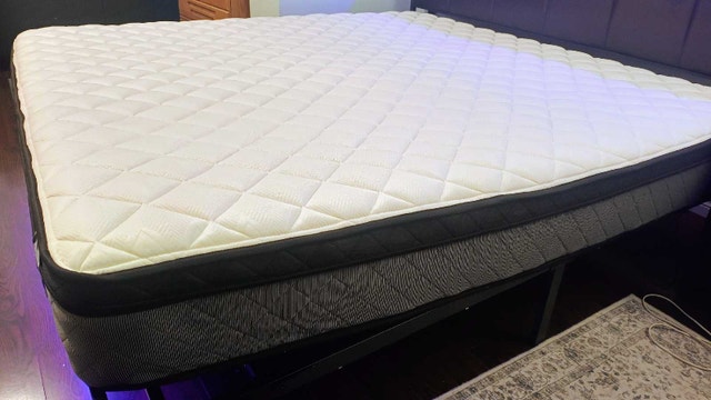 Barely used King Size Bed- Few months old - photo 4