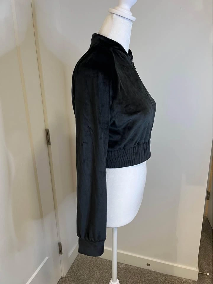 STREETWEAR SOCIETY Black Velour Cropped Zip-Up - Size S - photo 3