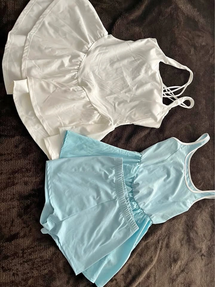 Sport dresses