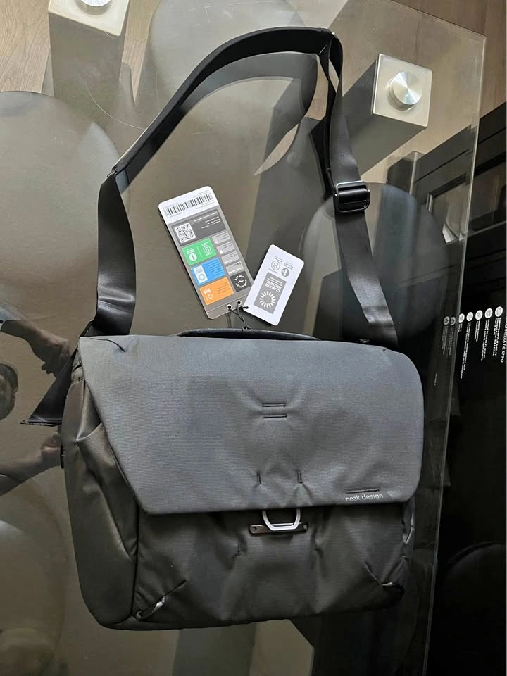 Peak Design Everyday Messenger