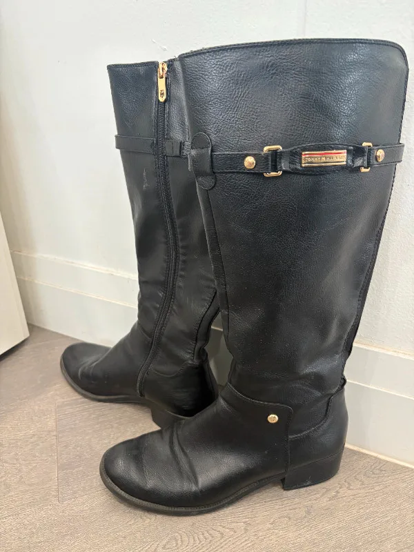 women boots thumbnail