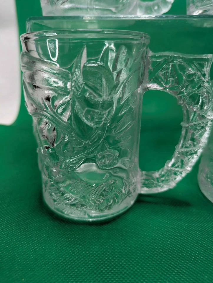 McDonald's Batman Forever Glass Mugs Set of 4 1995 - photo 4