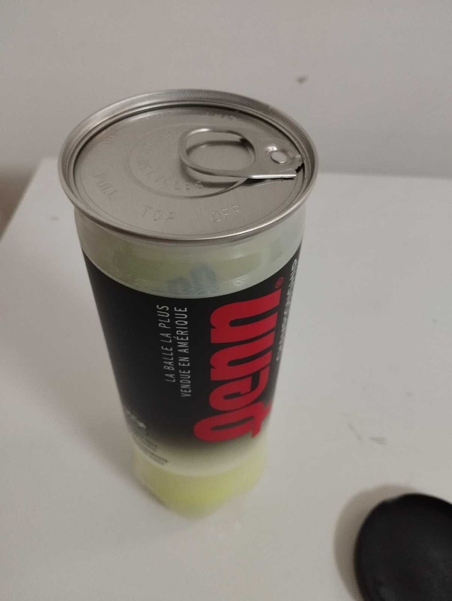 New Penn tennis balls sealed can - 3 balls - photo 2